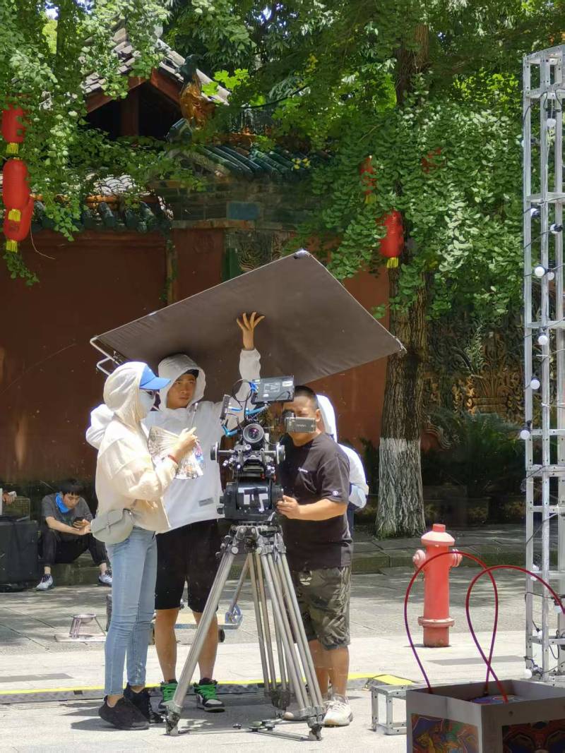 黄岛区TVC拍摄公司：资深团队坐镇，打造现象级广告作品的幕后推手